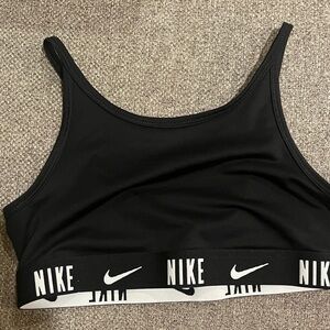 Nike Girls' Trophy Sports Bra Black Size Medium